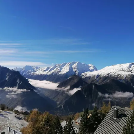 Domaine De L'alpe D'huez, Reculas Apartment